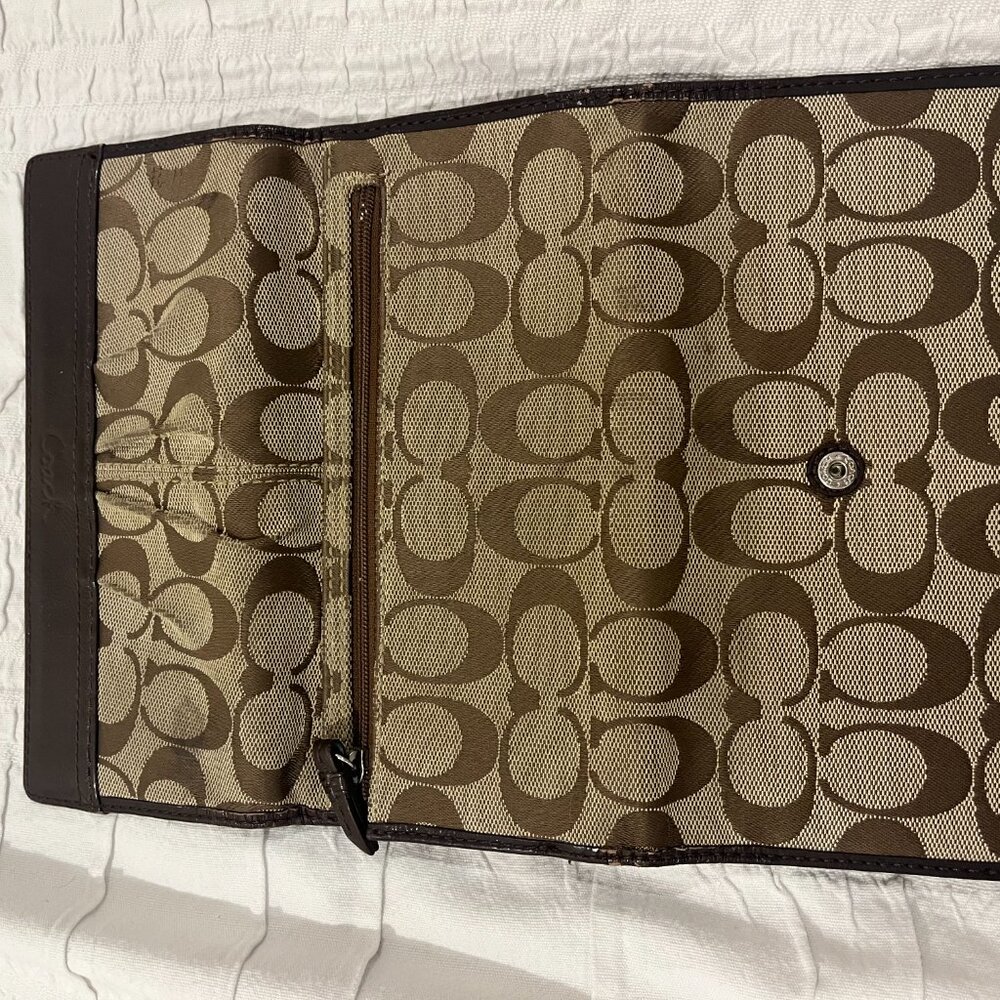 Wallet - Picture 3 of 3